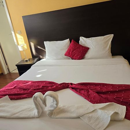 Il Siciliano - Duc De Bouillon Hotel ภายนอก รูปภาพ