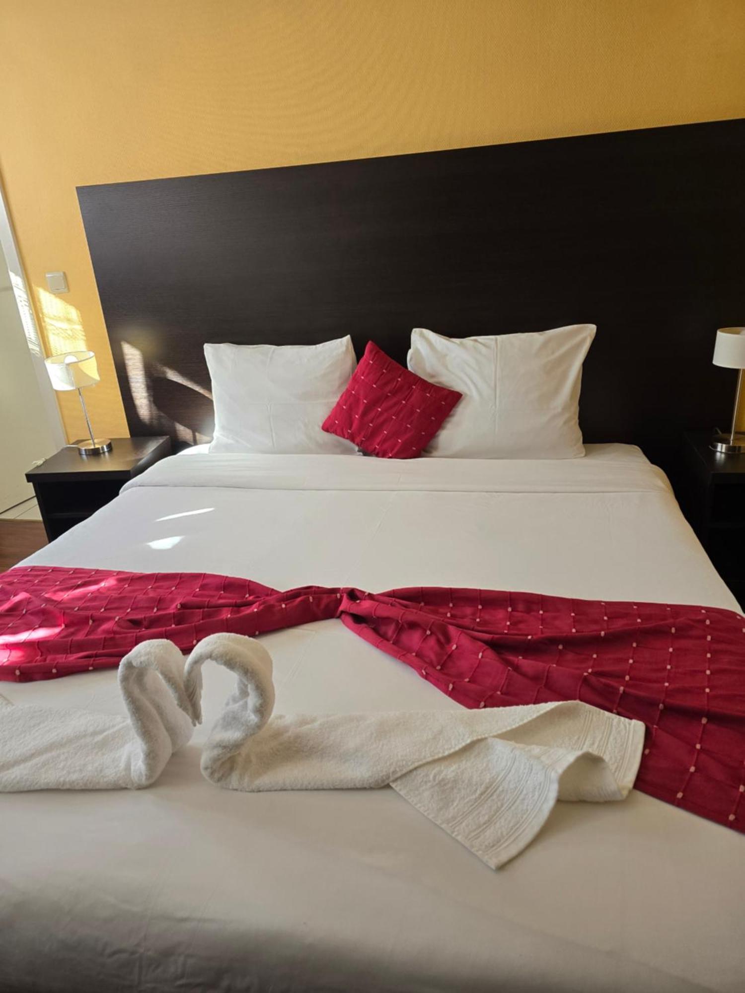 Il Siciliano - Duc De Bouillon Hotel ภายนอก รูปภาพ