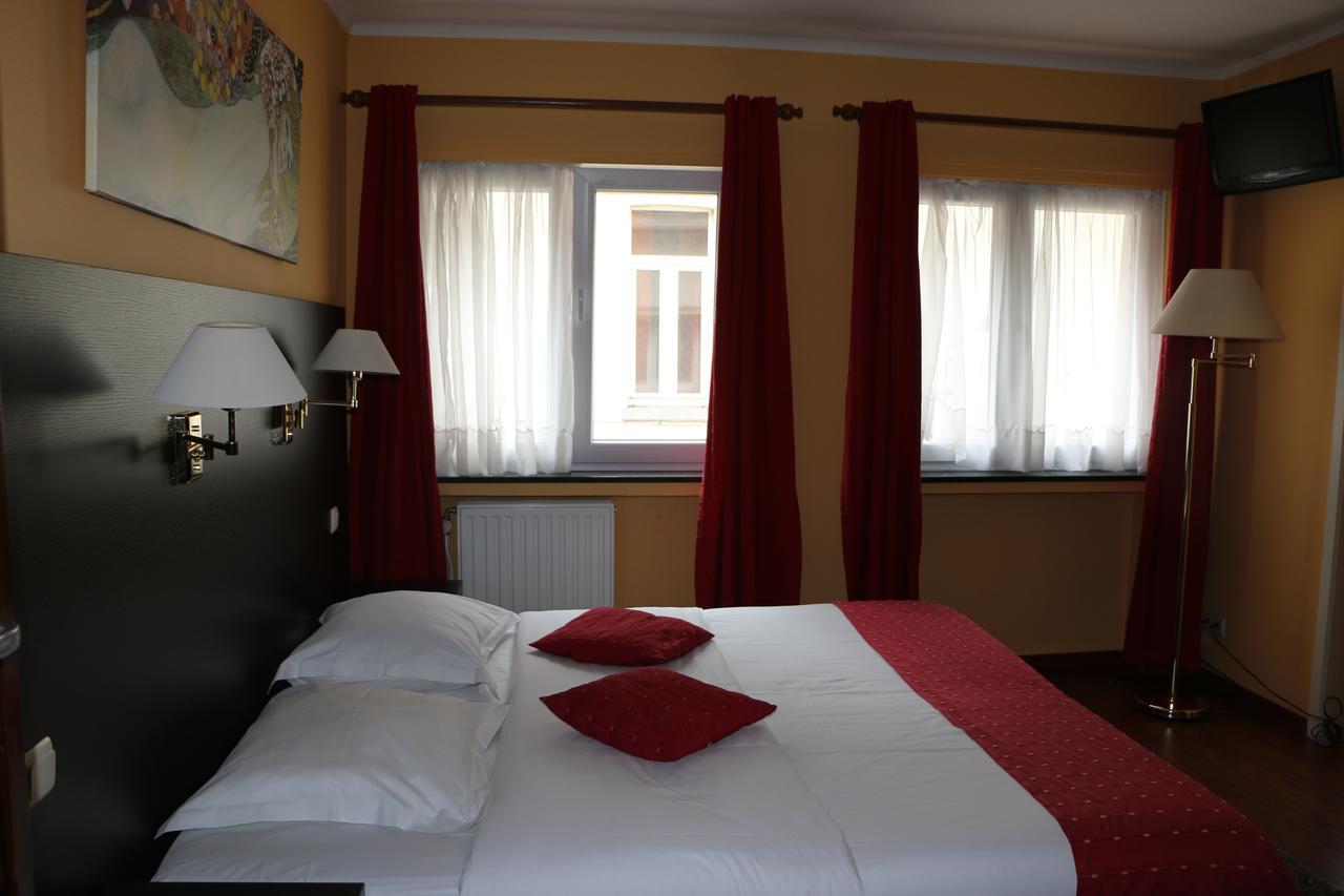 Il Siciliano - Duc De Bouillon Hotel ภายนอก รูปภาพ
