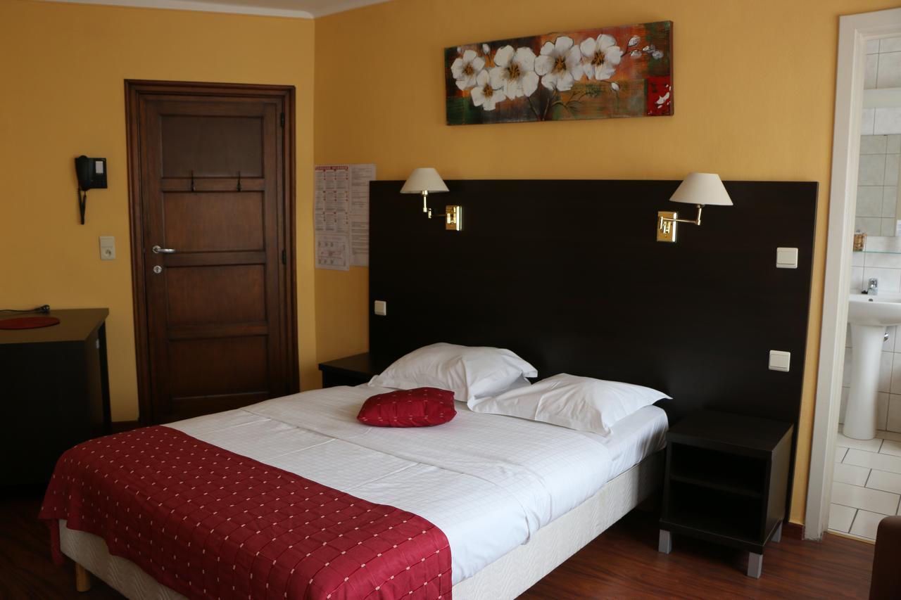 Il Siciliano - Duc De Bouillon Hotel ภายนอก รูปภาพ